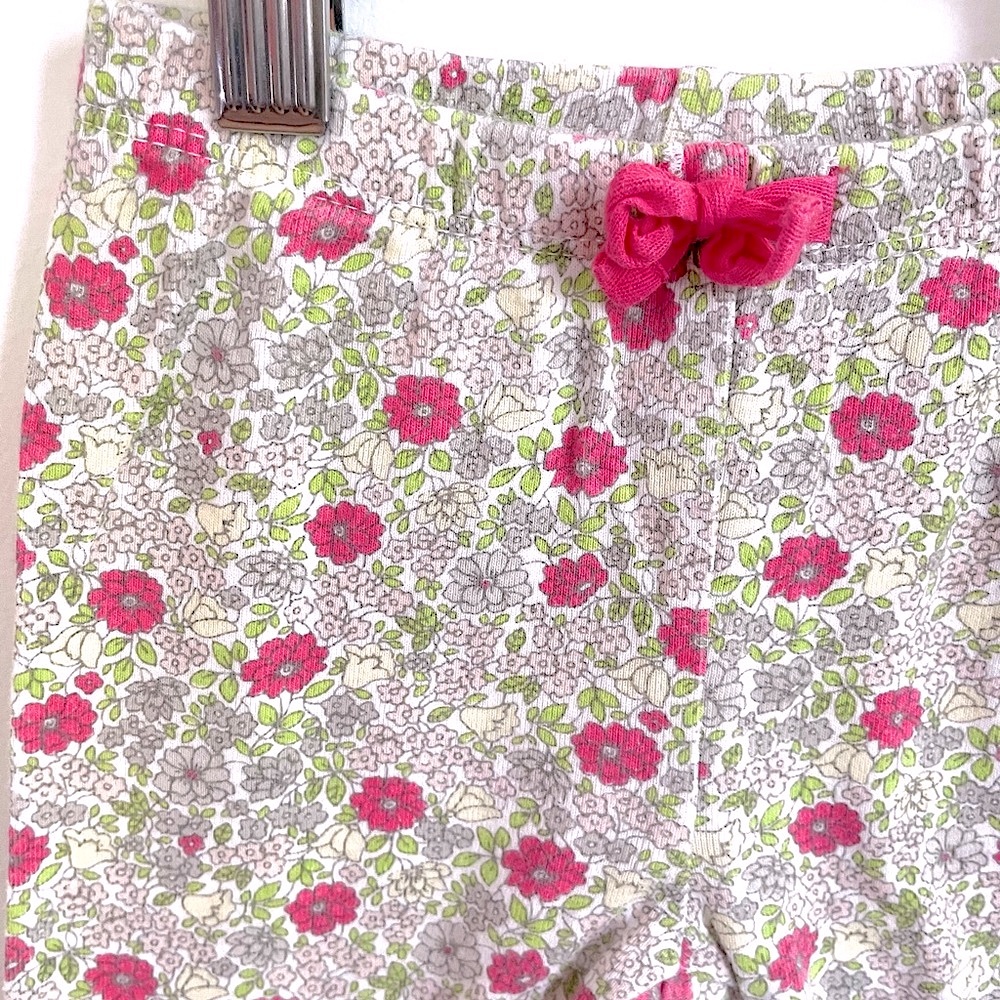 6/$21💥🎀 Gap Floral Lightweight Joggers, Cuffs, White Pink Green Flowers